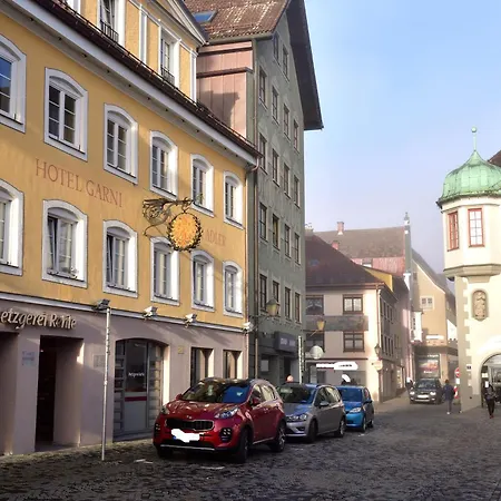 Goldener Adler Hotel *